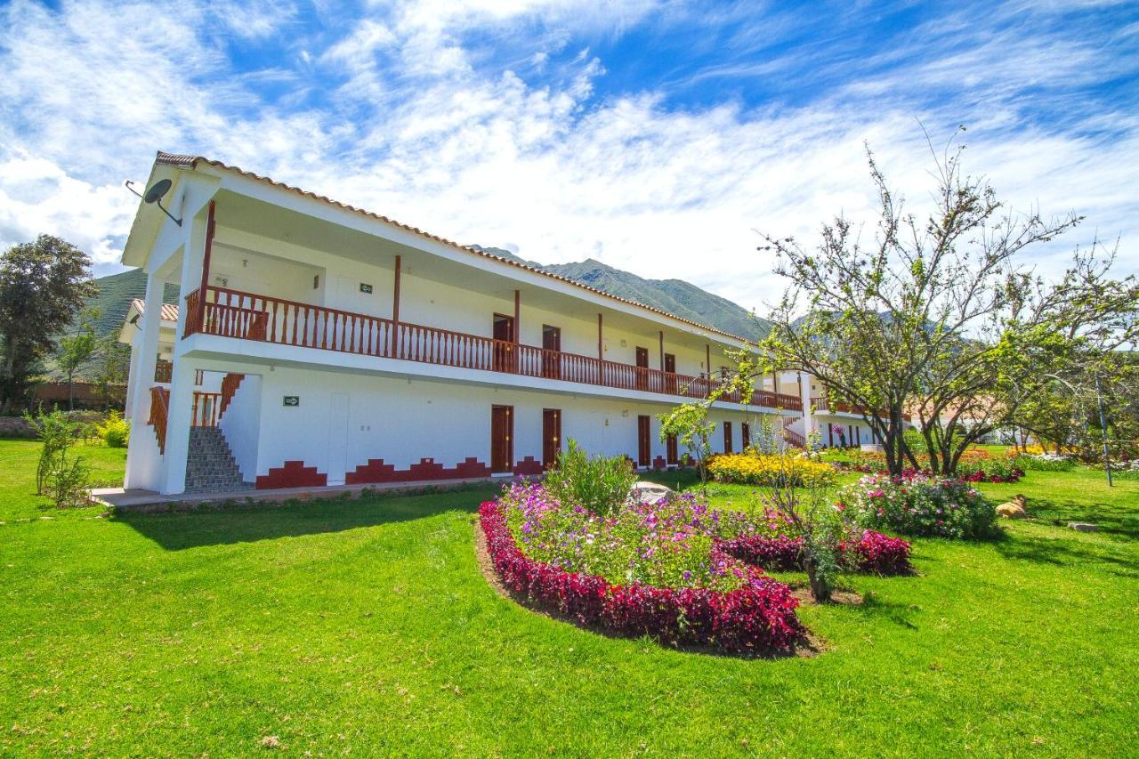 Hotel Agustos Урубамба Екстериор снимка